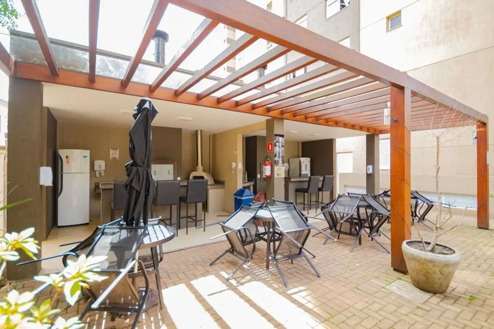 Foto 8 de Apartamento com 2 quartos à venda, 75m2 em Jardim Carvalho, Porto Alegre - RS