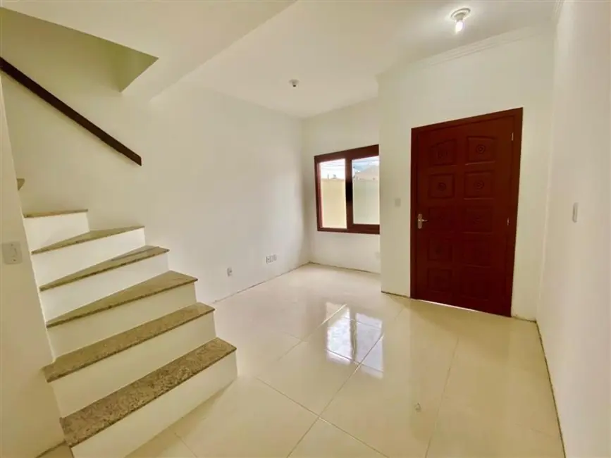 Casa com 2 quartos à venda, 68m2 em Mato Grande, Canoas - RS - imagem 5 Foto 5 de Casa com 2 quartos à venda, 68m2 em Mato Grande, Canoas - RS