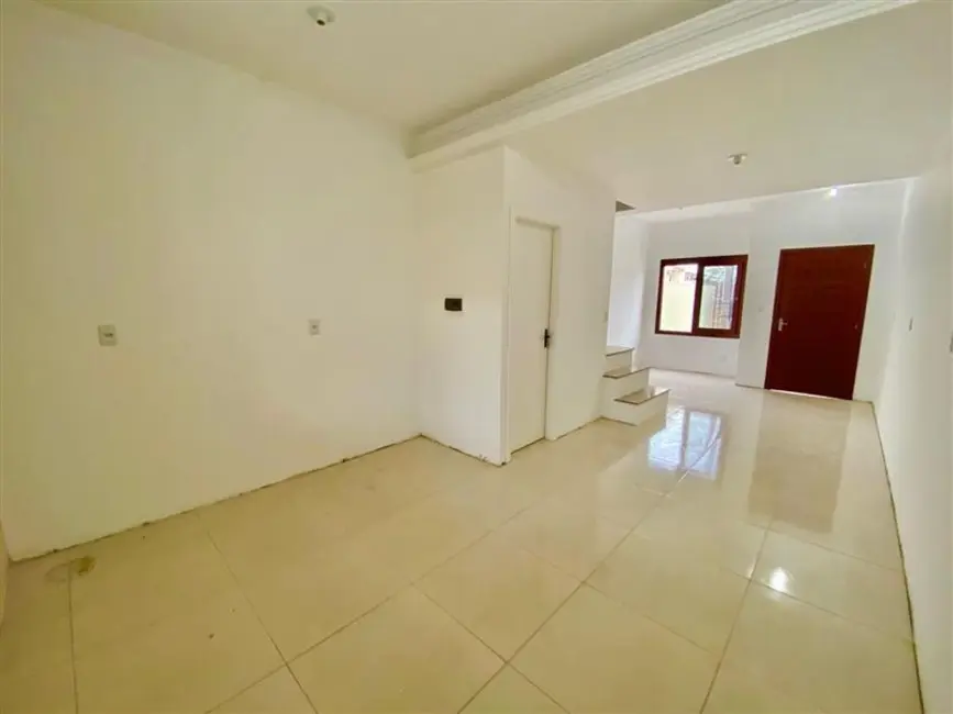 Casa com 2 quartos à venda, 68m2 em Mato Grande, Canoas - RS - imagem 6 Foto 6 de Casa com 2 quartos à venda, 68m2 em Mato Grande, Canoas - RS
