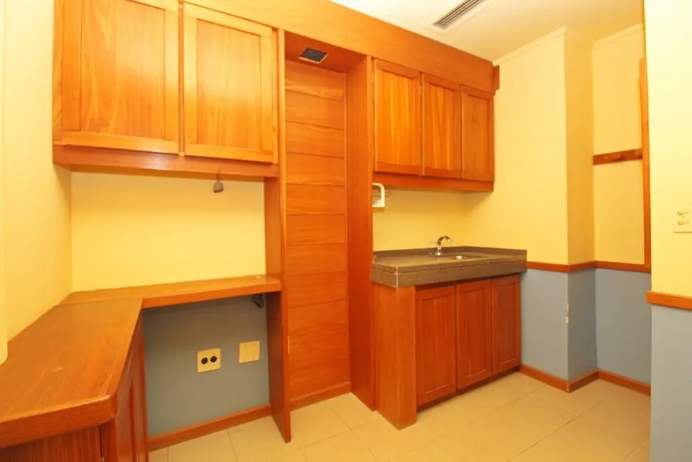 Foto 9 de Sala Comercial à venda, 42m2 em Rio Branco, Porto Alegre - RS