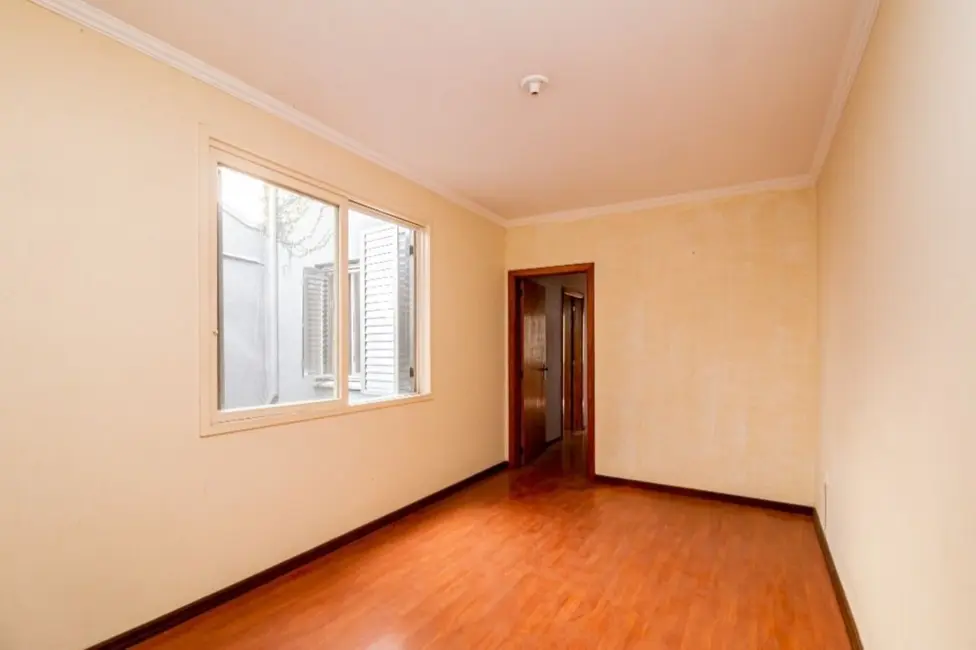 Apartamento com 3 quartos à venda, 79m2 em Bom Fim, Porto Alegre - RS - imagem 2 Foto 2 de Apartamento com 3 quartos à venda, 79m2 em Bom Fim, Porto Alegre - RS