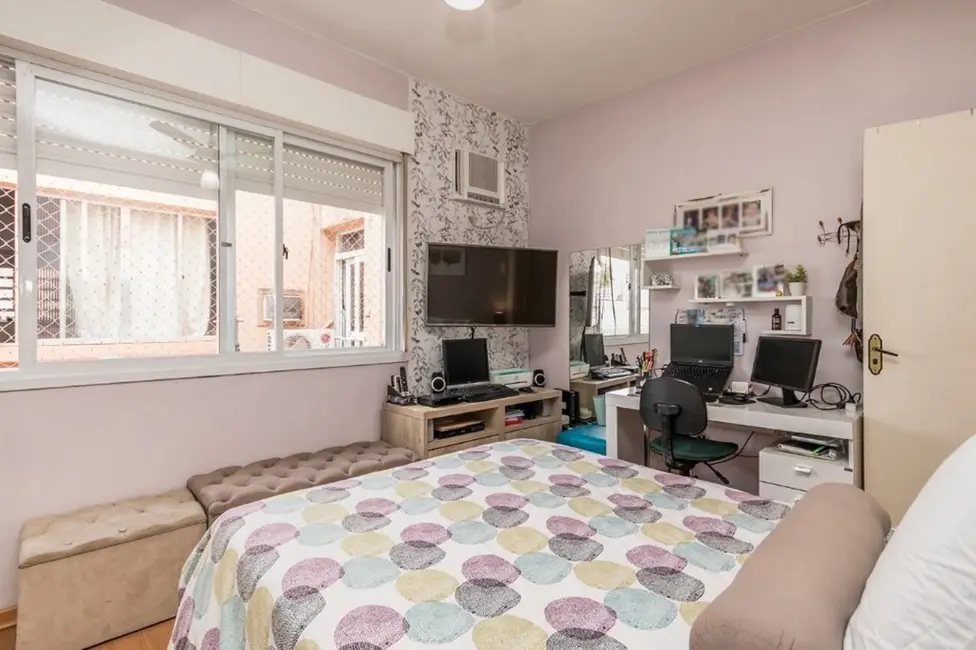 Foto 6 de Apartamento com 2 quartos à venda, 64m2 em São Geraldo, Porto Alegre - RS