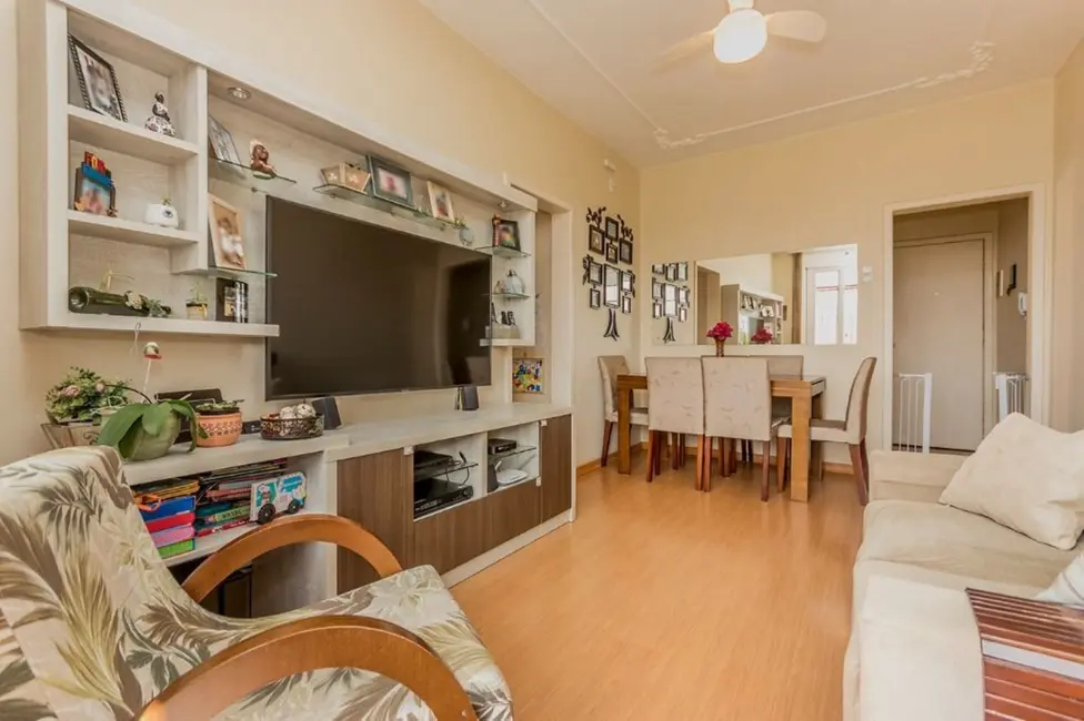 Foto 2 de Apartamento com 2 quartos à venda, 64m2 em São Geraldo, Porto Alegre - RS