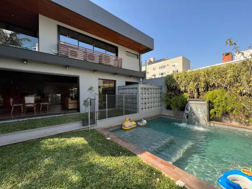 Foto 2 de Casa com 4 quartos à venda, 240m2 em Jardim Europa, Porto Alegre - RS