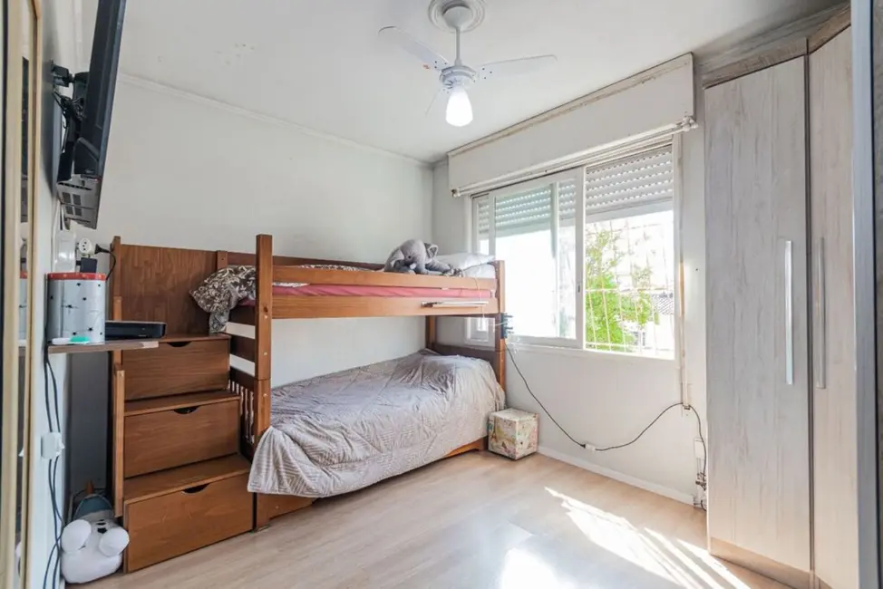 Apartamento com 3 quartos à venda, 106m2 em Vila Ipiranga, Porto Alegre - RS - imagem 8 Foto 8 de Apartamento com 3 quartos à venda, 106m2 em Vila Ipiranga, Porto Alegre - RS