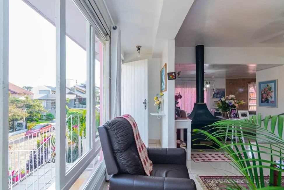 Foto 8 de Casa de Condomínio com 3 quartos à venda, 243m2 em Espírito Santo, Porto Alegre - RS