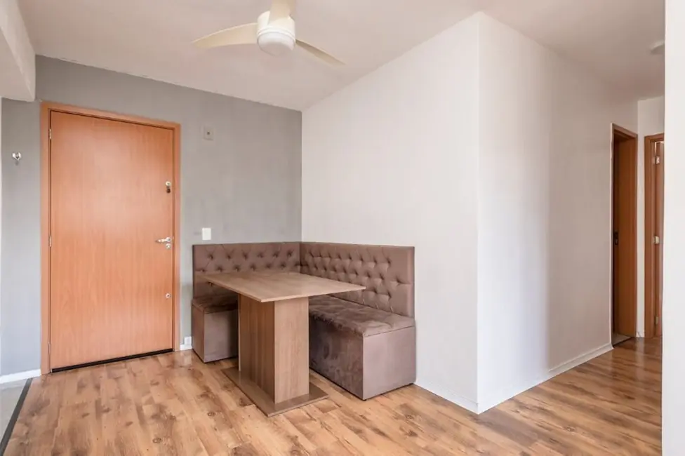 Foto 5 de Apartamento com 2 quartos à venda, 48m2 em Porto Alegre - RS