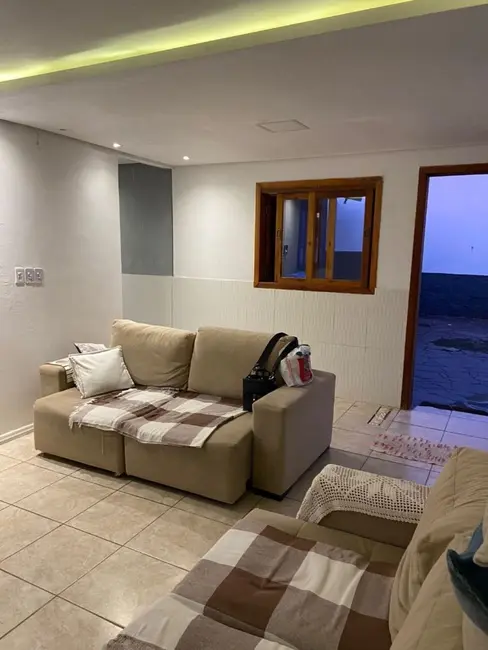 Foto 3 de Casa com 5 quartos à venda, 120m2 em Santa Tereza, Porto Alegre - RS