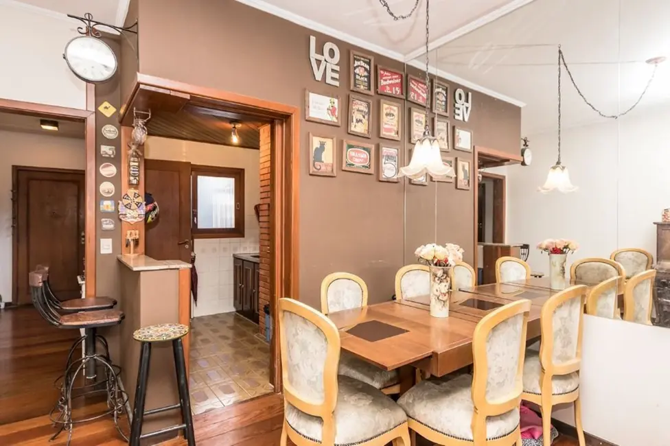 Foto 6 de Apartamento com 3 quartos à venda, 146m2 em Petrópolis, Porto Alegre - RS