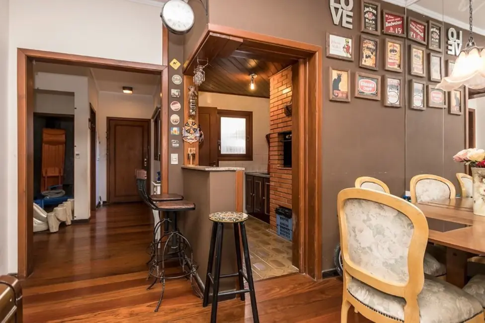 Foto 7 de Apartamento com 3 quartos à venda, 146m2 em Petrópolis, Porto Alegre - RS