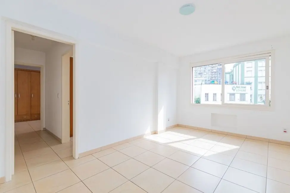 Foto 4 de Apartamento com 2 quartos à venda, 78m2 em Porto Alegre - RS