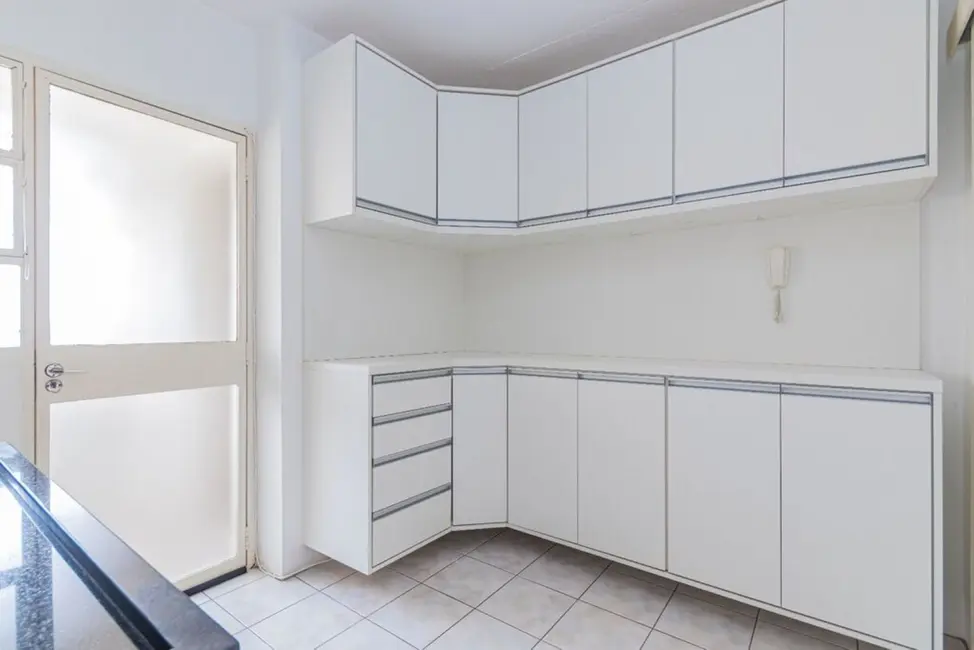 Foto 6 de Apartamento com 2 quartos à venda, 78m2 em Porto Alegre - RS