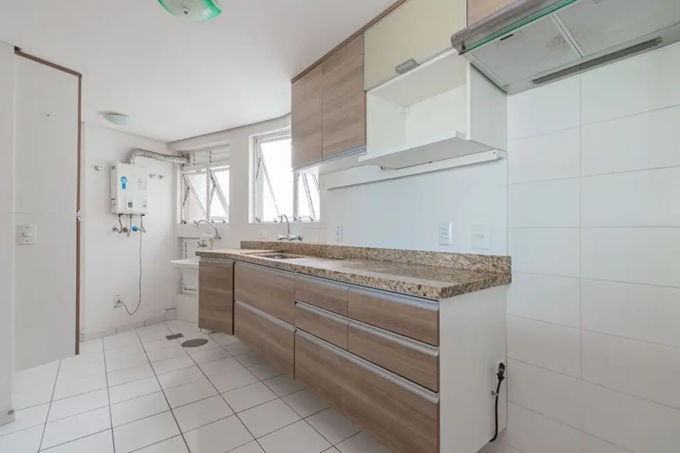 Foto 7 de Apartamento com 3 quartos à venda, 90m2 em Azenha, Porto Alegre - RS