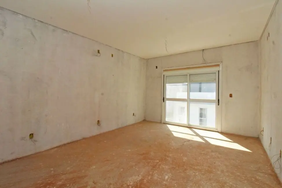 Casa com 2 quartos à venda, 205m2 em Passo das Pedras, Porto Alegre - RS - imagem 6 Foto 6 de Casa com 2 quartos à venda, 205m2 em Passo das Pedras, Porto Alegre - RS