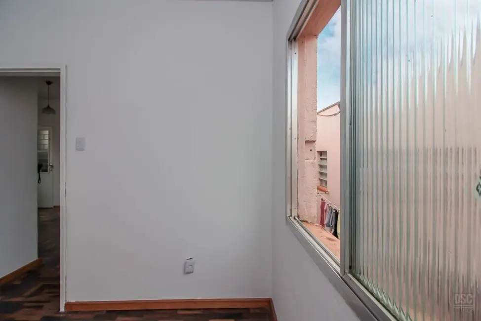 Foto 4 de Apartamento com 2 quartos à venda, 42m2 em Cristal, Porto Alegre - RS