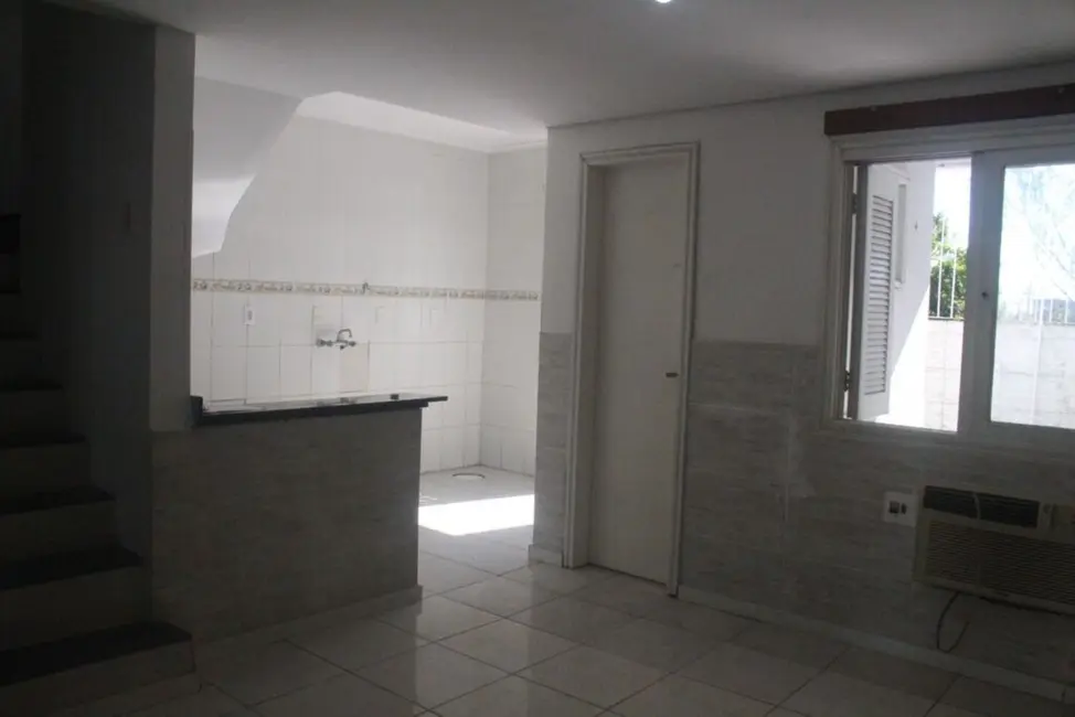 Foto 6 de Casa de Condomínio com 3 quartos à venda, 71m2 em Espírito Santo, Porto Alegre - RS