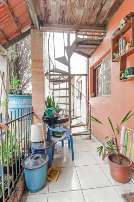 Casa com 2 quartos à venda, 80m2 em Cavalhada, Porto Alegre - RS - imagem 4 Foto 4 de Casa com 2 quartos à venda, 80m2 em Cavalhada, Porto Alegre - RS