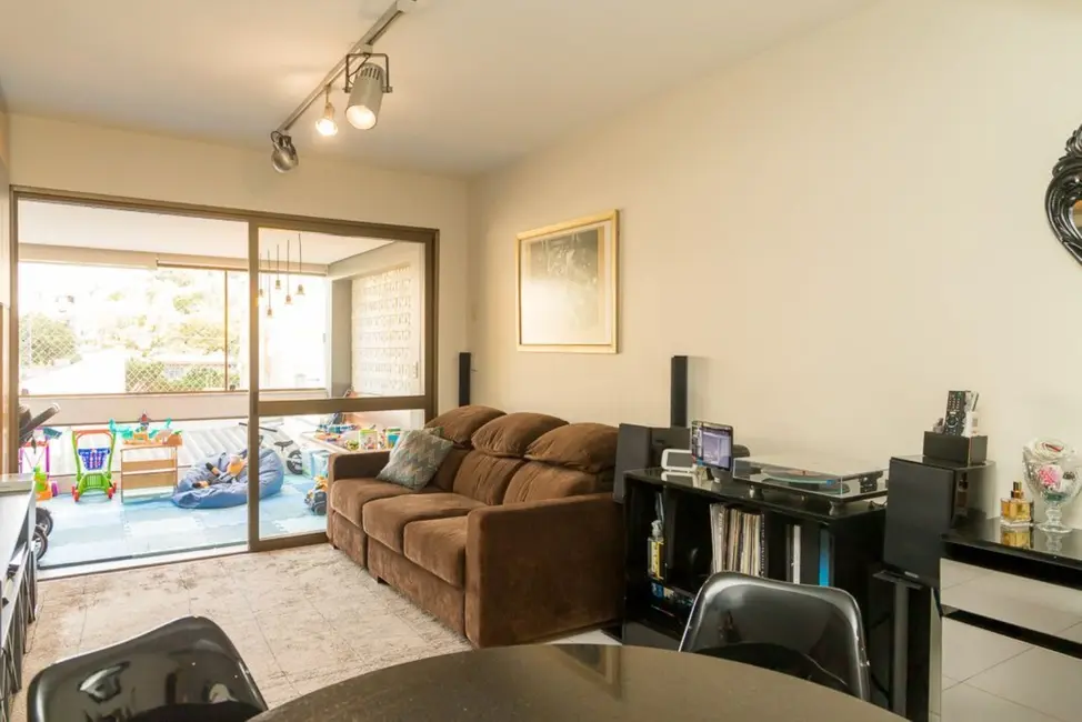 Apartamento com 3 quartos à venda, 89m2 em Menino Deus, Porto Alegre - RS - imagem 2 Foto 2 de Apartamento com 3 quartos à venda, 89m2 em Menino Deus, Porto Alegre - RS