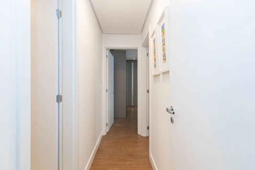 Foto 8 de Apartamento com 2 quartos à venda, 66m2 em Auxiliadora, Porto Alegre - RS