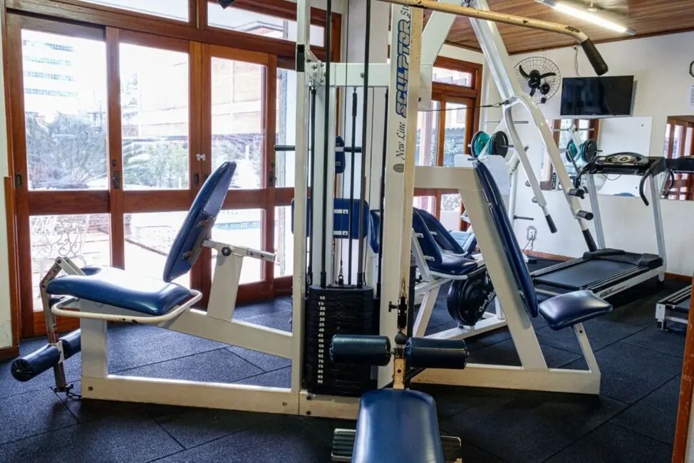 Foto 2 de Apartamento com 1 quarto à venda, 53m2 em Porto Alegre - RS