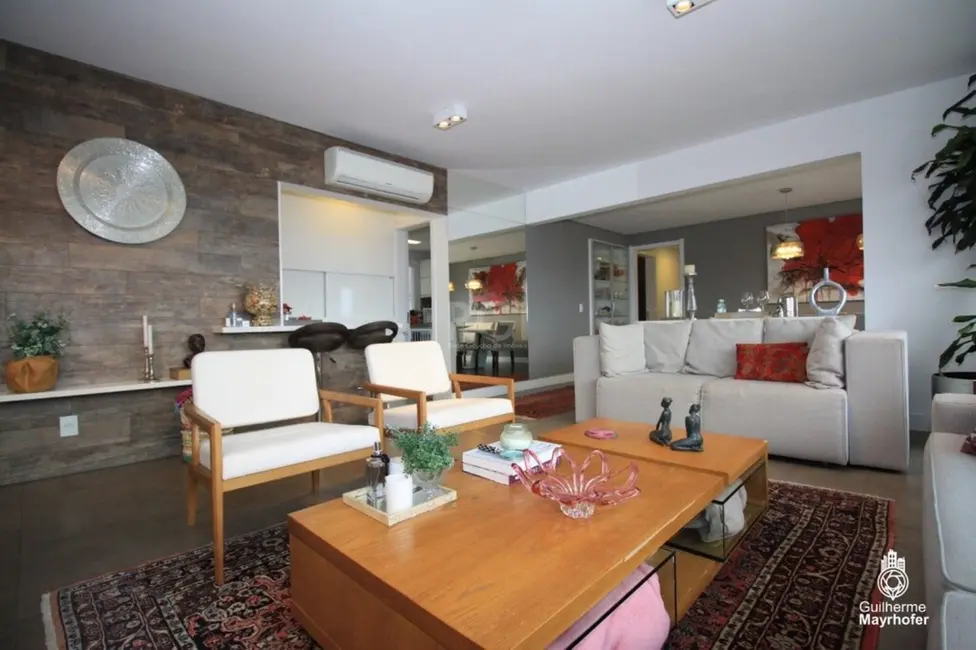 Apartamento com 3 quartos à venda, 158m2 em Menino Deus, Porto Alegre - RS - imagem 7 Foto 7 de Apartamento com 3 quartos à venda, 158m2 em Menino Deus, Porto Alegre - RS