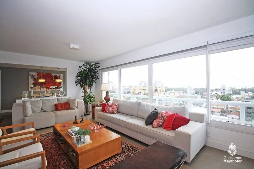 Apartamento com 3 quartos à venda, 158m2 em Menino Deus, Porto Alegre - RS - imagem 5 Foto 5 de Apartamento com 3 quartos à venda, 158m2 em Menino Deus, Porto Alegre - RS