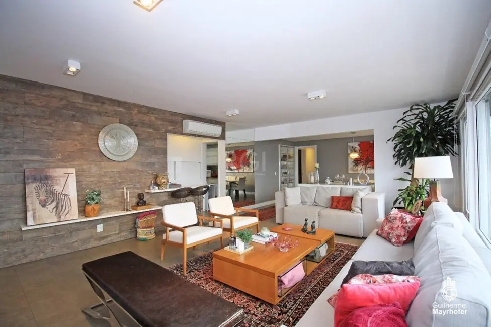 Apartamento com 3 quartos à venda, 158m2 em Menino Deus, Porto Alegre - RS - imagem 6 Foto 6 de Apartamento com 3 quartos à venda, 158m2 em Menino Deus, Porto Alegre - RS