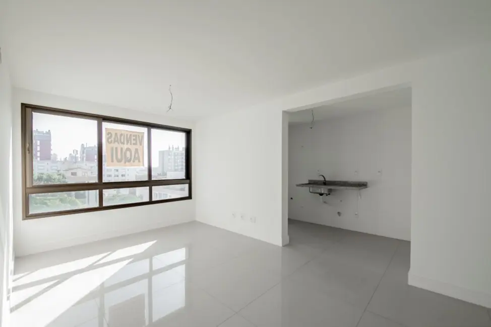 Apartamento com 1 quarto à venda, 53m2 em Passo da Areia, Porto Alegre - RS - imagem 6 Foto 6 de Apartamento com 1 quarto à venda, 53m2 em Passo da Areia, Porto Alegre - RS