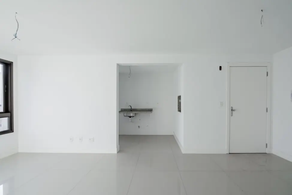 Apartamento com 1 quarto à venda, 53m2 em Passo da Areia, Porto Alegre - RS - imagem 7 Foto 7 de Apartamento com 1 quarto à venda, 53m2 em Passo da Areia, Porto Alegre - RS