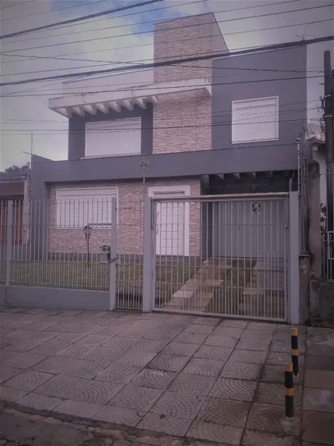 Foto 1 de Casa com 4 quartos à venda, 199m2 em Protásio Alves, Porto Alegre - RS