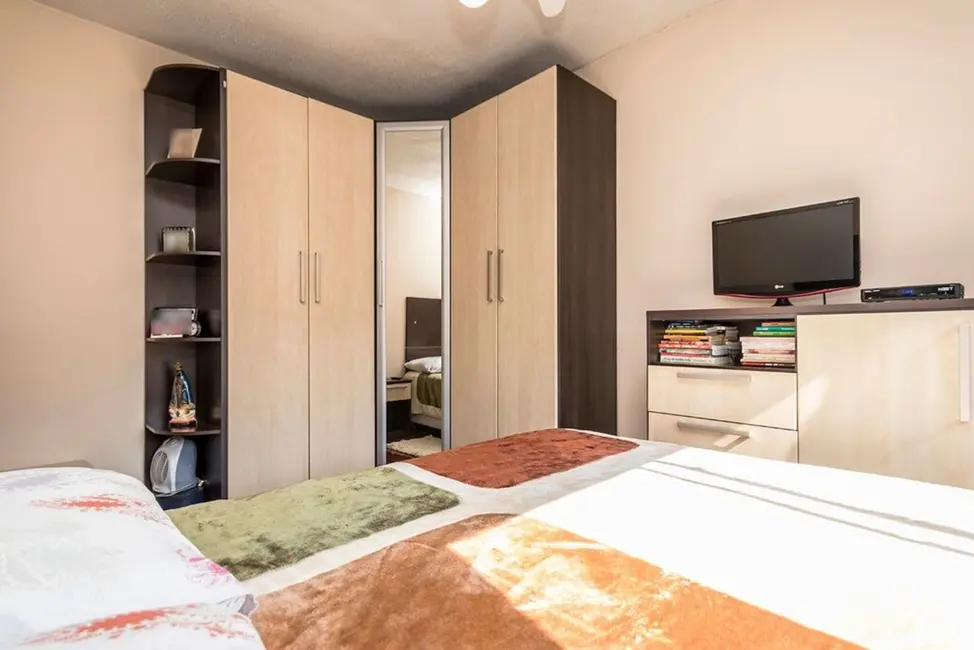 Foto 9 de Apartamento com 2 quartos à venda, 52m2 em Santo Antônio, Porto Alegre - RS