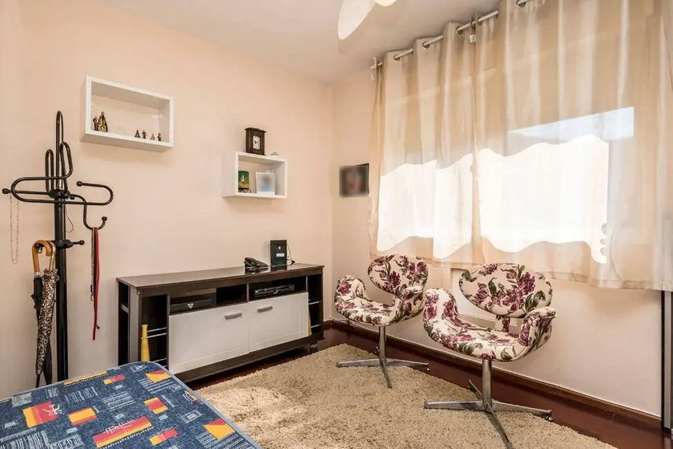 Foto 5 de Apartamento com 2 quartos à venda, 52m2 em Santo Antônio, Porto Alegre - RS