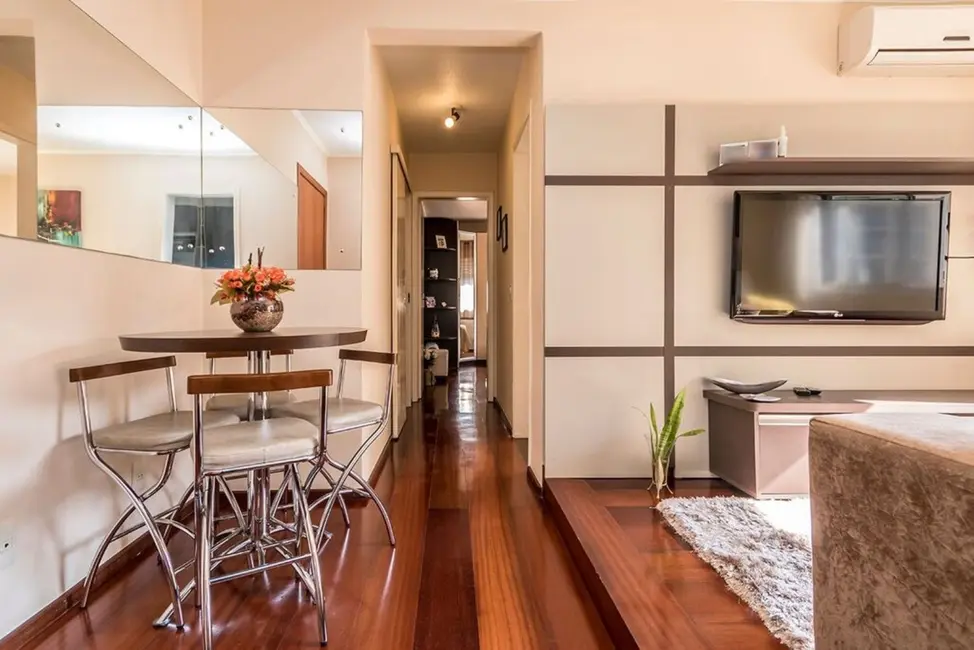 Foto 4 de Apartamento com 2 quartos à venda, 52m2 em Santo Antônio, Porto Alegre - RS