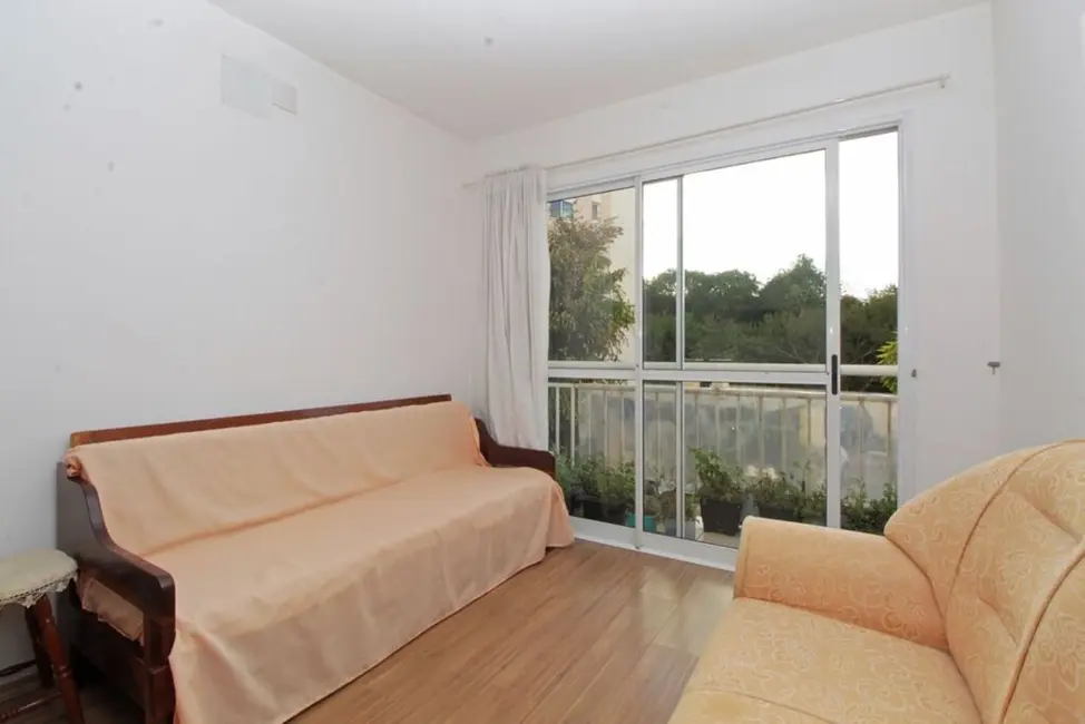 Apartamento com 2 quartos à venda, 63m2 em Cristal, Porto Alegre - RS - imagem 3 Foto 3 de Apartamento com 2 quartos à venda, 63m2 em Cristal, Porto Alegre - RS