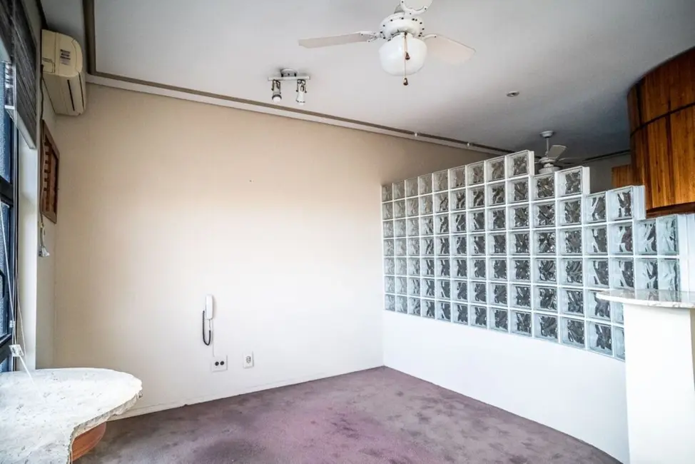 Foto 5 de Sala Comercial à venda, 34m2 em Auxiliadora, Porto Alegre - RS