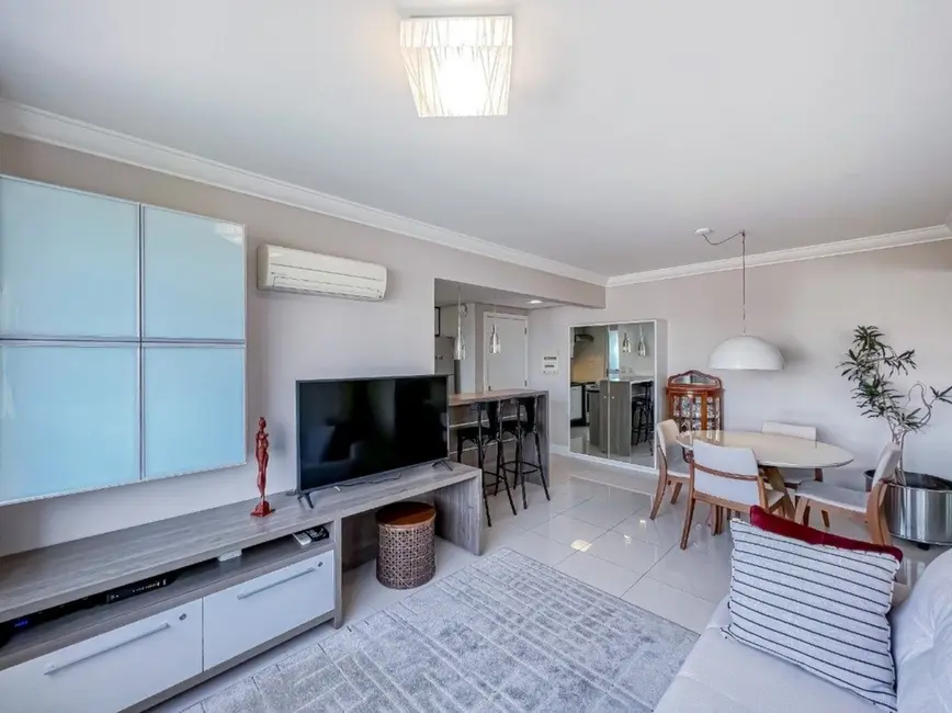 Apartamento com 2 quartos à venda, 73m2 em Petrópolis, Porto Alegre - RS - imagem 8 Foto 8 de Apartamento com 2 quartos à venda, 73m2 em Petrópolis, Porto Alegre - RS