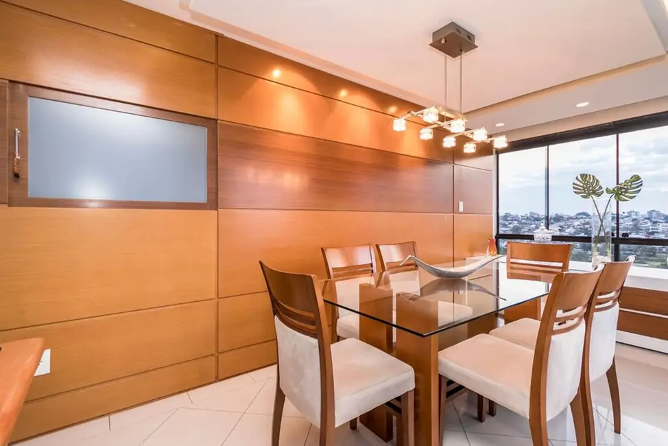 Foto 3 de Apartamento com 4 quartos à venda, 210m2 em Porto Alegre - RS