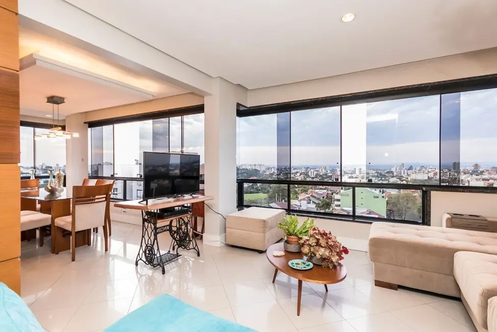 Foto 1 de Apartamento com 4 quartos à venda, 210m2 em Porto Alegre - RS