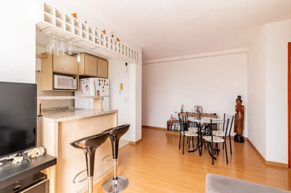 Foto 3 de Apartamento com 2 quartos à venda, 58m2 em Jardim Carvalho, Porto Alegre - RS