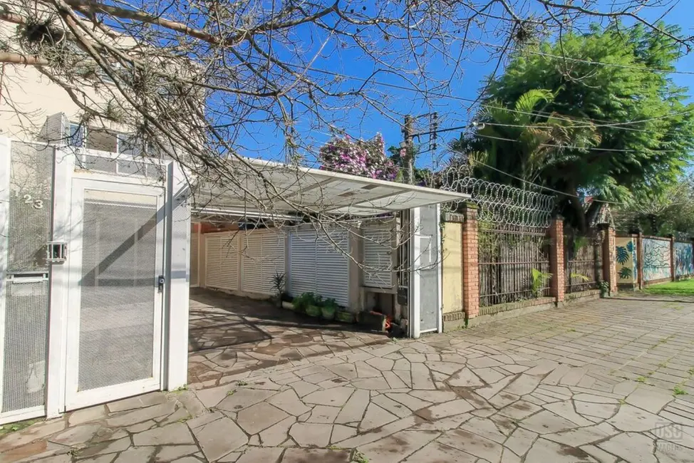 Foto 4 de Casa com 4 quartos à venda, 233m2 em Ipanema, Porto Alegre - RS