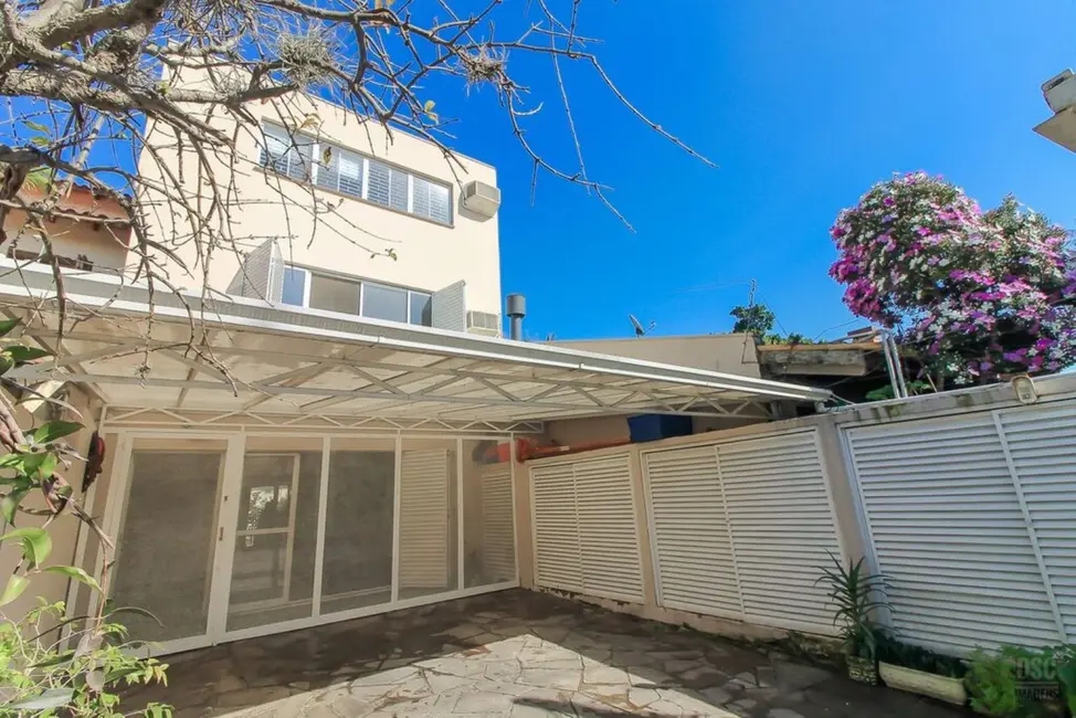 Foto 7 de Casa com 4 quartos à venda, 233m2 em Ipanema, Porto Alegre - RS