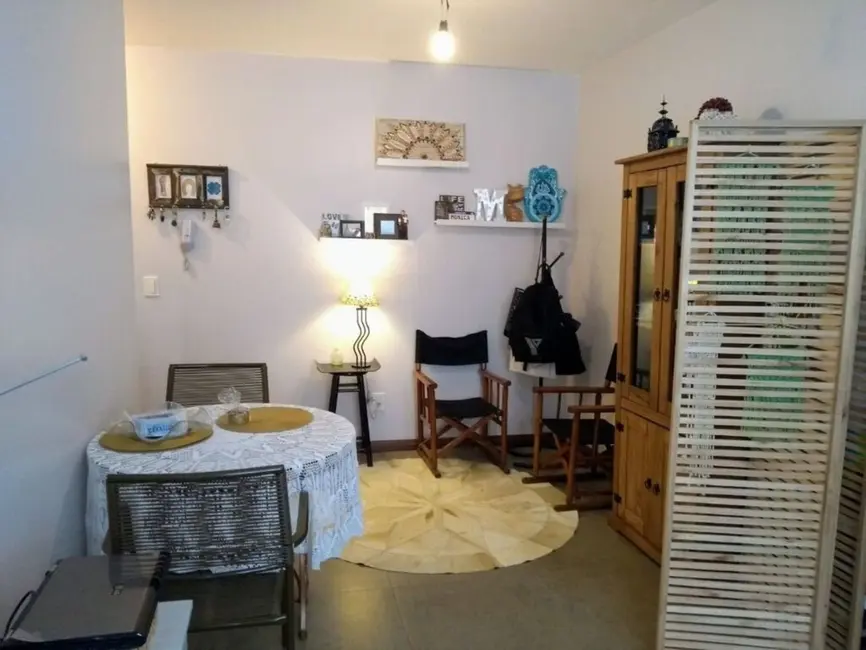 Foto 2 de Apartamento com 1 quarto à venda, 43m2 em Medianeira, Porto Alegre - RS