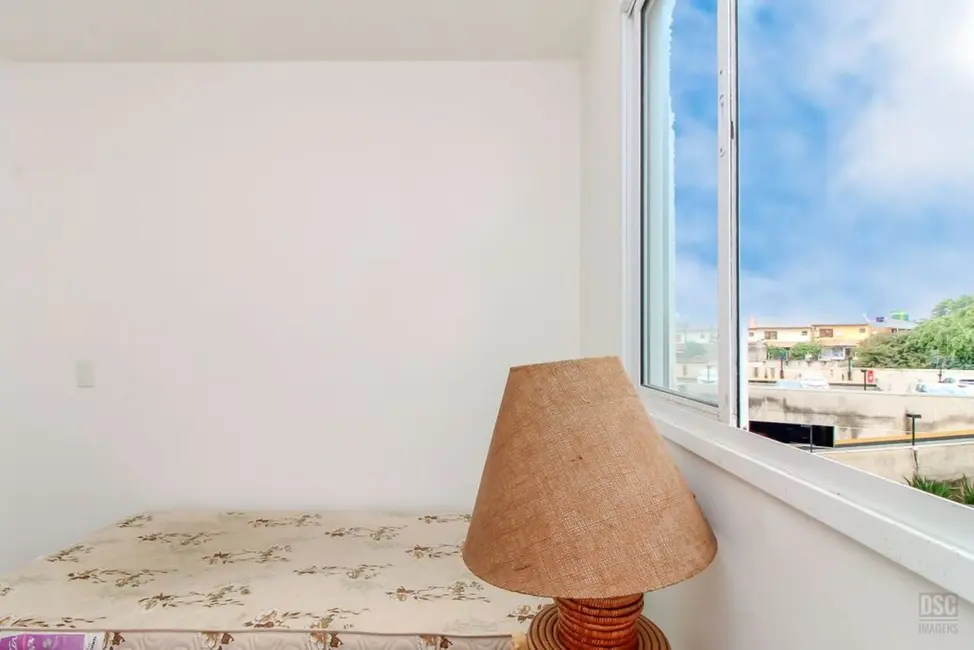 Foto 8 de Apartamento com 2 quartos à venda, 57m2 em Cavalhada, Porto Alegre - RS