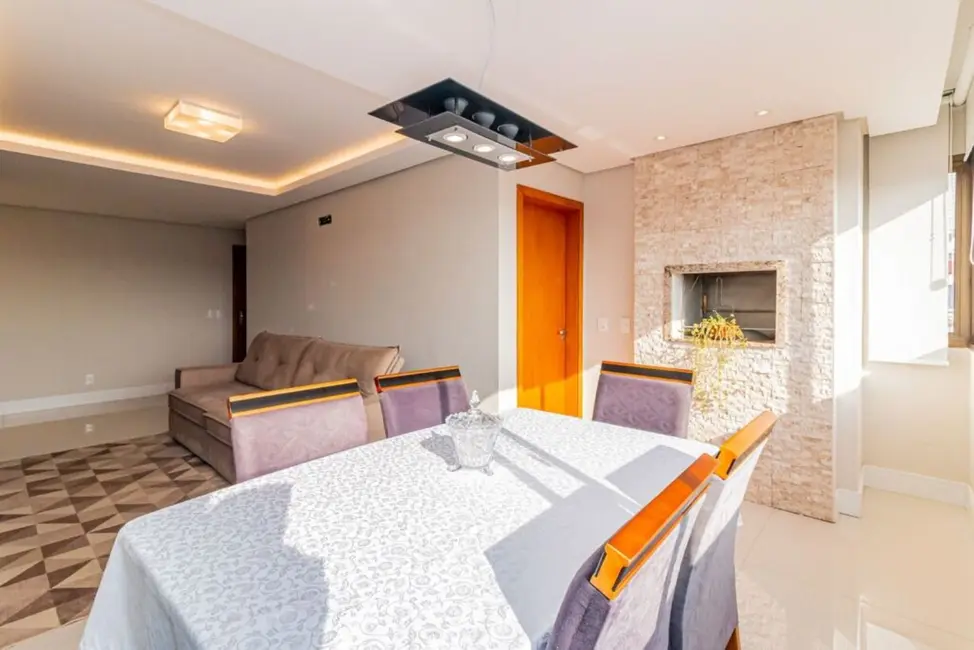 Foto 3 de Apartamento com 2 quartos à venda, 75m2 em Petrópolis, Porto Alegre - RS