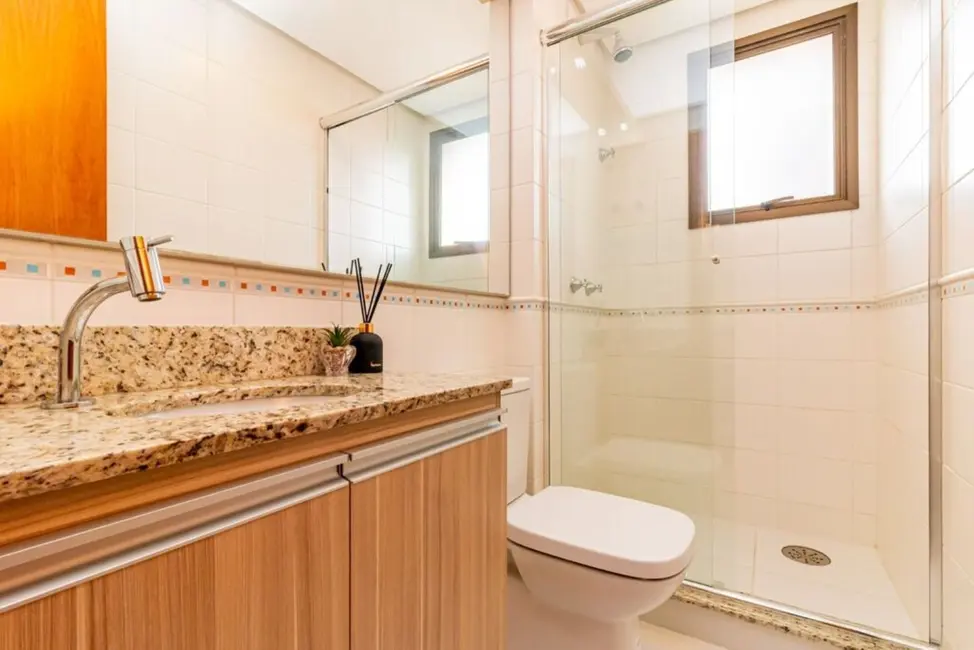 Foto 7 de Apartamento com 2 quartos à venda, 75m2 em Petrópolis, Porto Alegre - RS