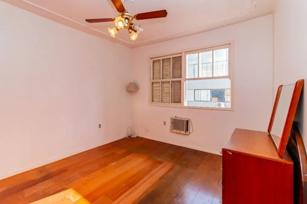 Foto 3 de Apartamento com 2 quartos à venda, 64m2 em Petrópolis, Porto Alegre - RS