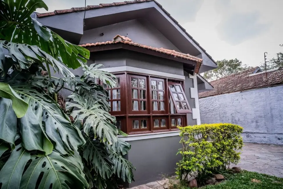 Foto 3 de Casa com 4 quartos à venda, 300m2 em Sarandi, Porto Alegre - RS