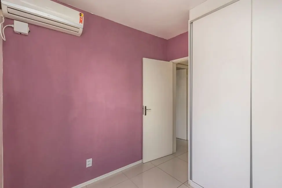 Foto 9 de Apartamento com 2 quartos à venda, 48m2 em Cristal, Porto Alegre - RS
