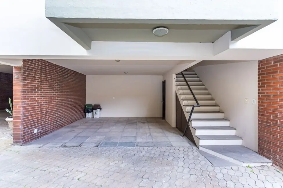 Foto 2 de Casa de Condomínio com 3 quartos à venda, 200m2 em Vila Assunção, Porto Alegre - RS