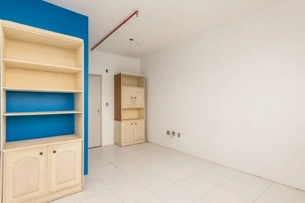Sala Comercial à venda, 21m2 em Cavalhada, Porto Alegre - RS - imagem 6 Foto 6 de Sala Comercial à venda, 21m2 em Cavalhada, Porto Alegre - RS
